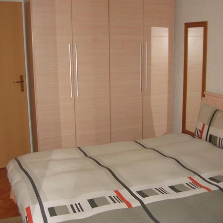 Jani Apartment Pristina Exteriör bild